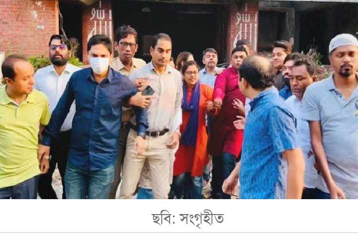 বঙ্গবন্ধু অ্যাভিনিউ এ ছাত্রলীগের ঝটিকা মিছিল